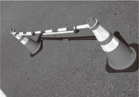 vol35_p048_sticklight_02.jpg
