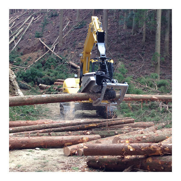 プロセッサ 作業風景